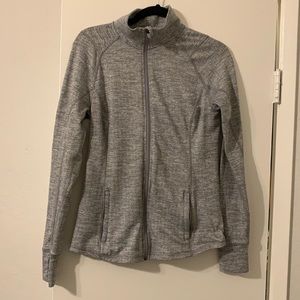 Activewear jacket! Two zip up side pockets- Thumb holes in the sleeves!